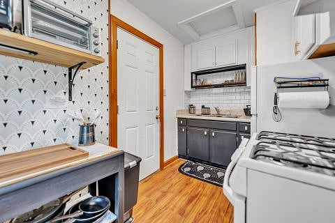 Furnished Finder property 717095_1 photo 6
