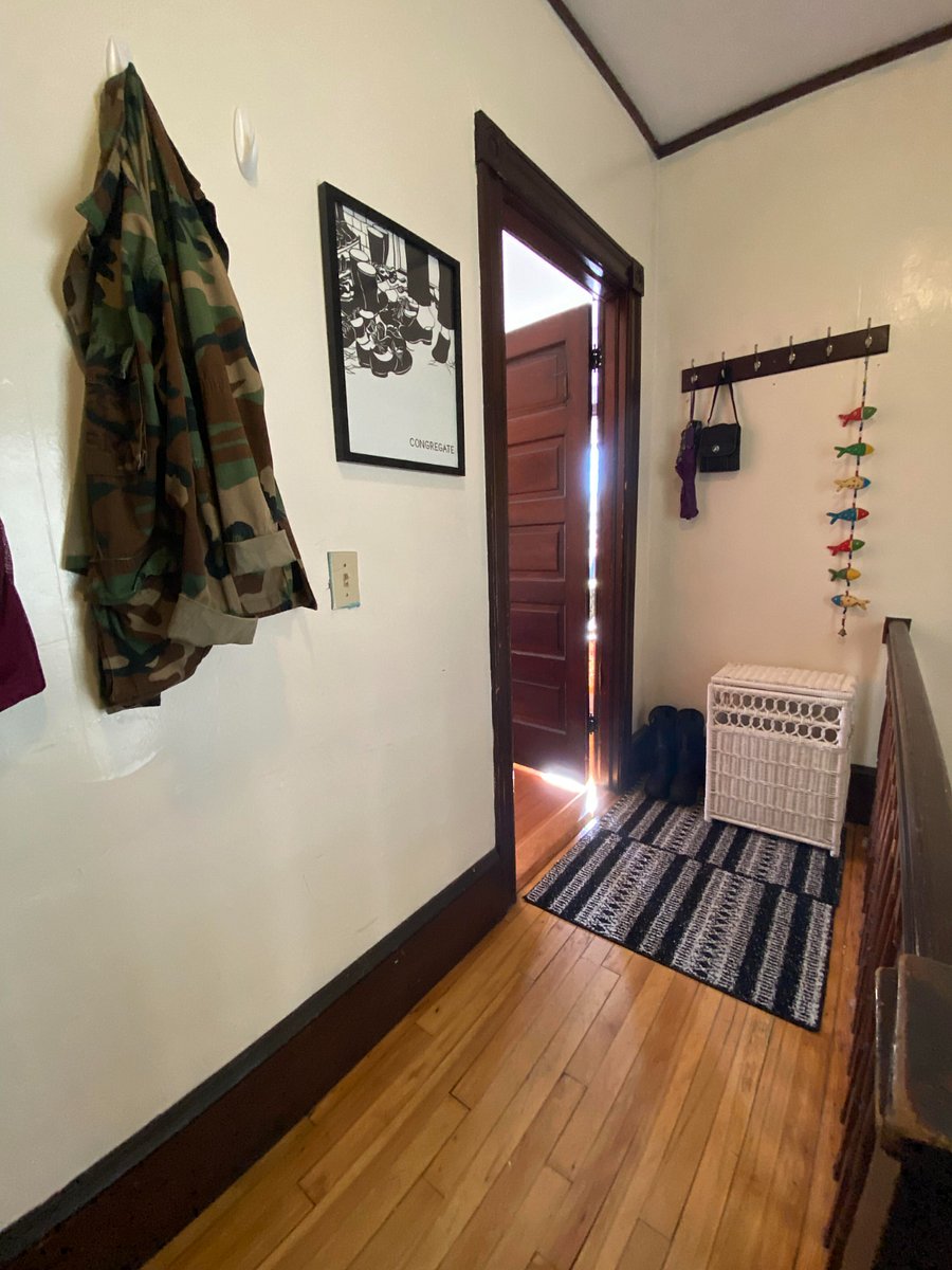 Common entry way - plenty of storage for winter clothes and boots.
