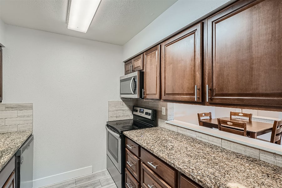 Furnished Finder property 717195_2 photo 7