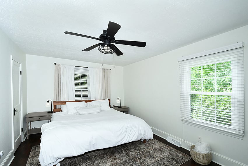 Bedroom 2 with King Sized Bed