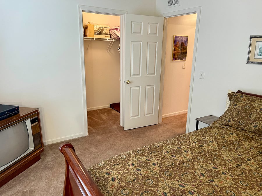 Furnished Finder property 717215_1 photo 22