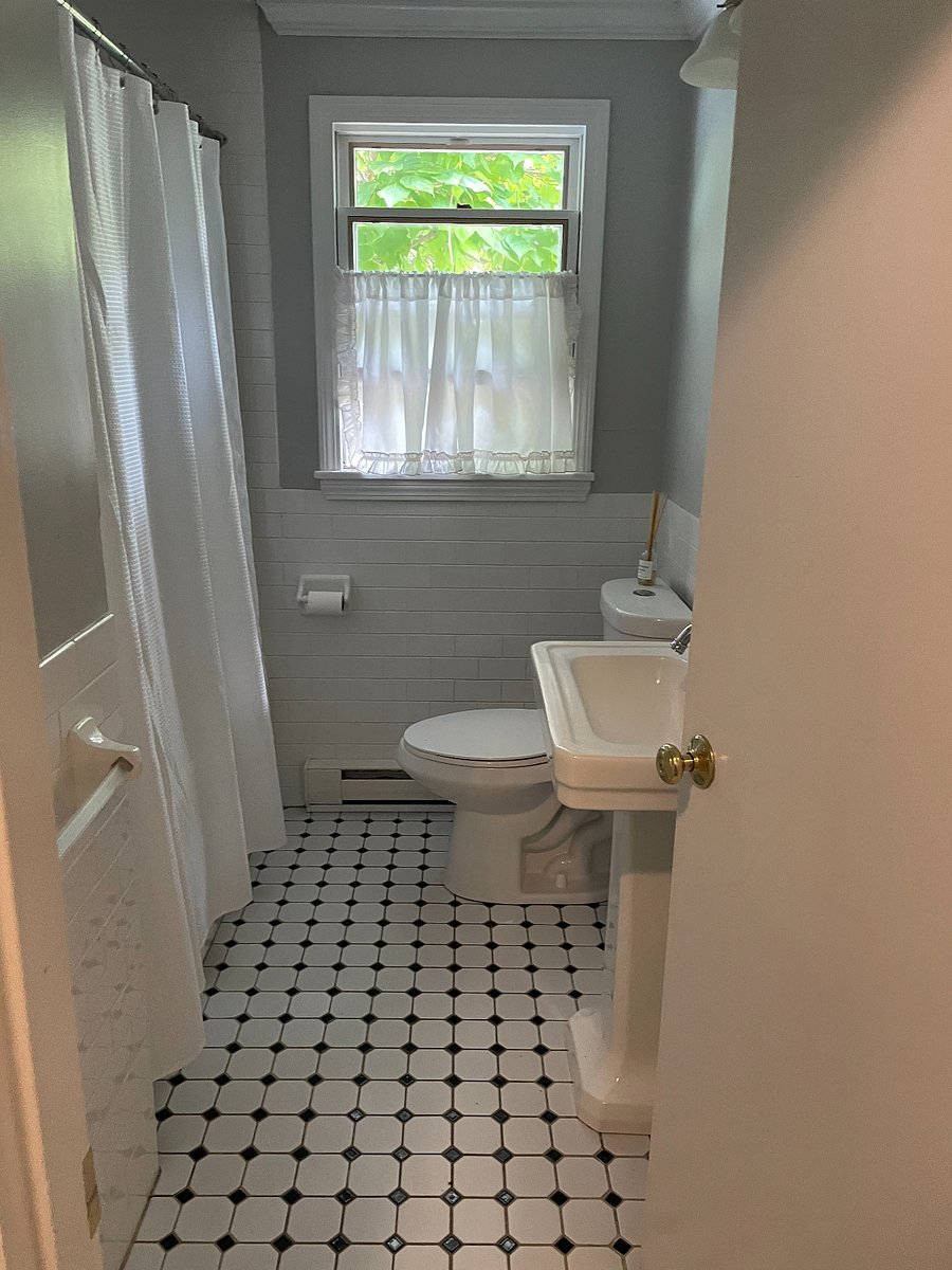 Furnished Finder property 717229_1 photo 3