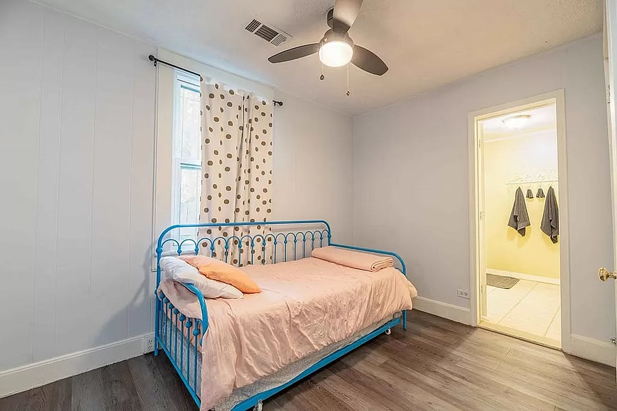 Furnished Finder property 717259_1 photo 8