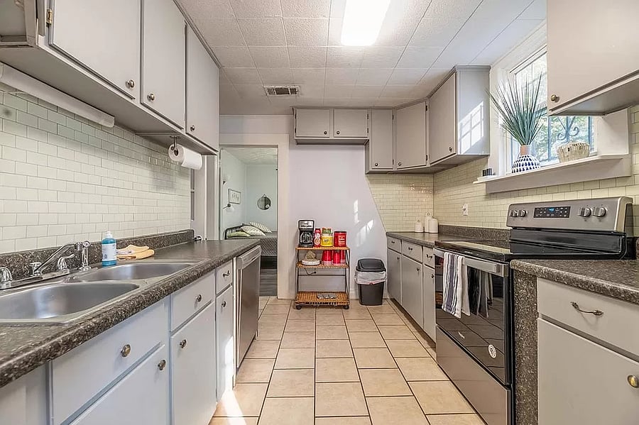 Furnished Finder property 717259_1 photo 15