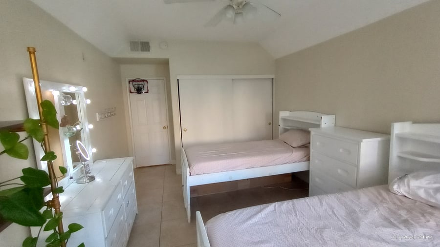 Furnished Finder property 717321_1 photo 2
