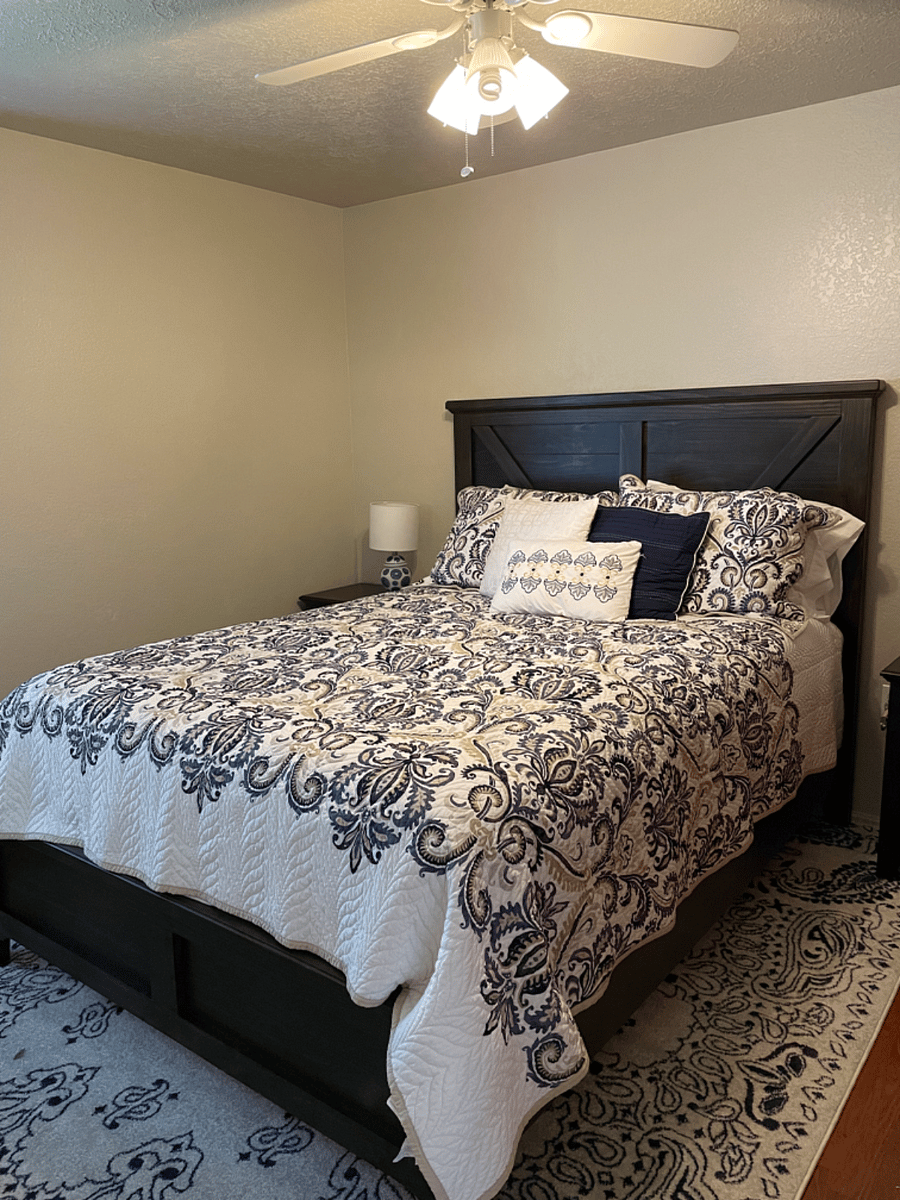 2nd Queen bedroom