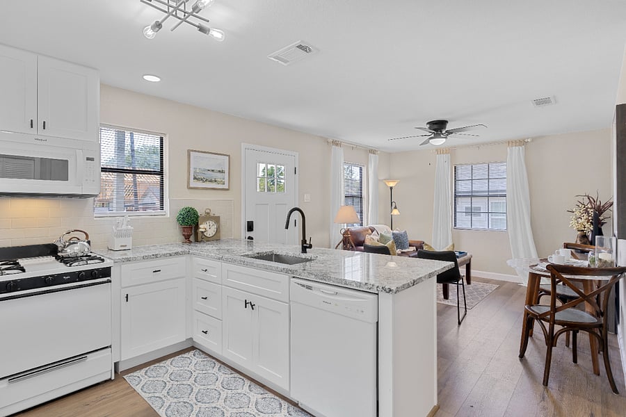 Furnished Finder property 717348_1 photo 10