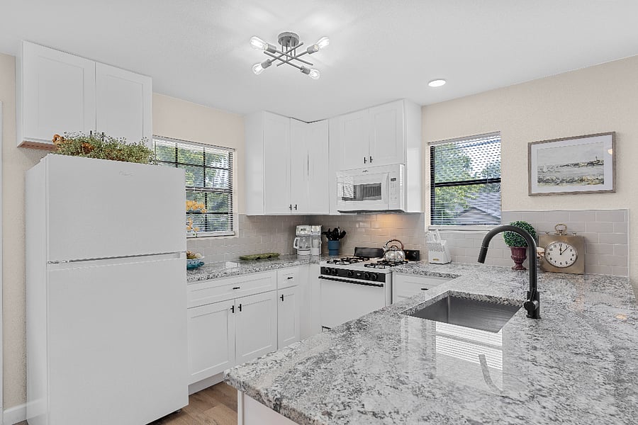 Furnished Finder property 717348_1 photo 8