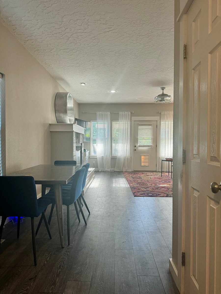 Furnished Finder property 717373_1 photo 26