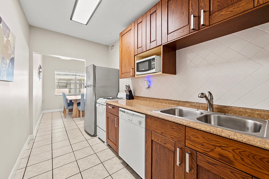 Furnished Finder property 717418_1 photo 14