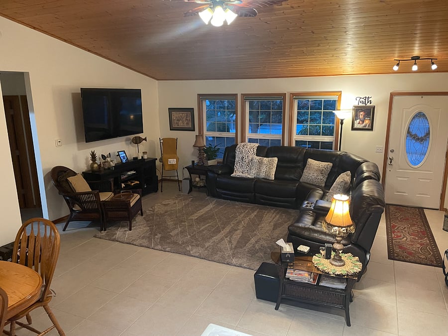 Furnished Finder property 717462_1 photo 3