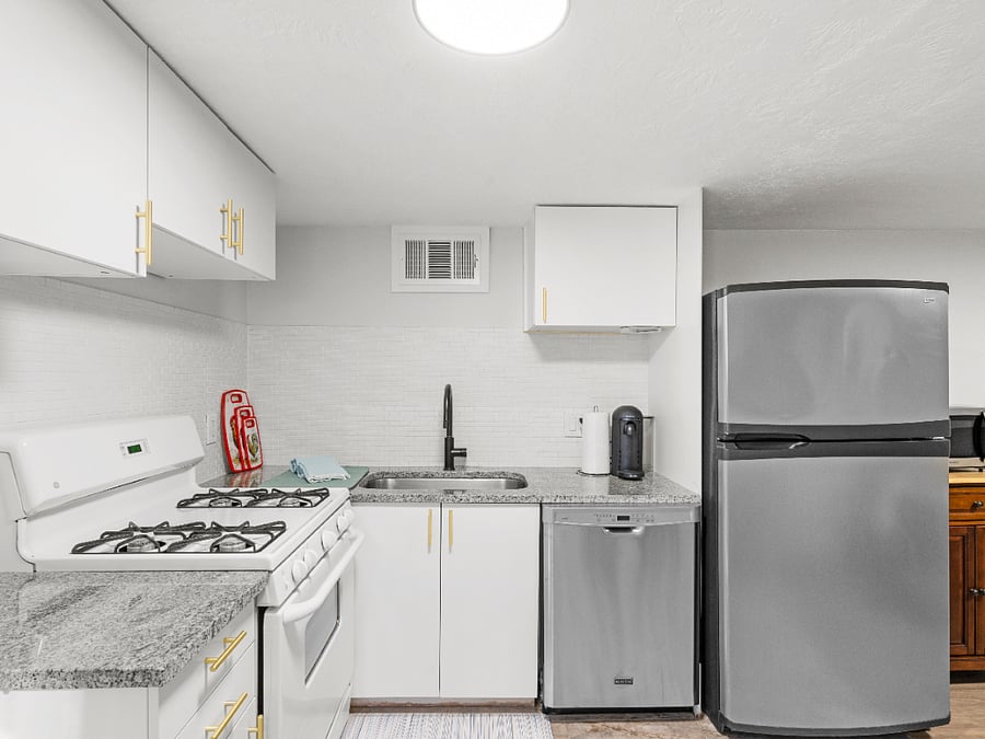 Furnished Finder property 717550_1 photo 11