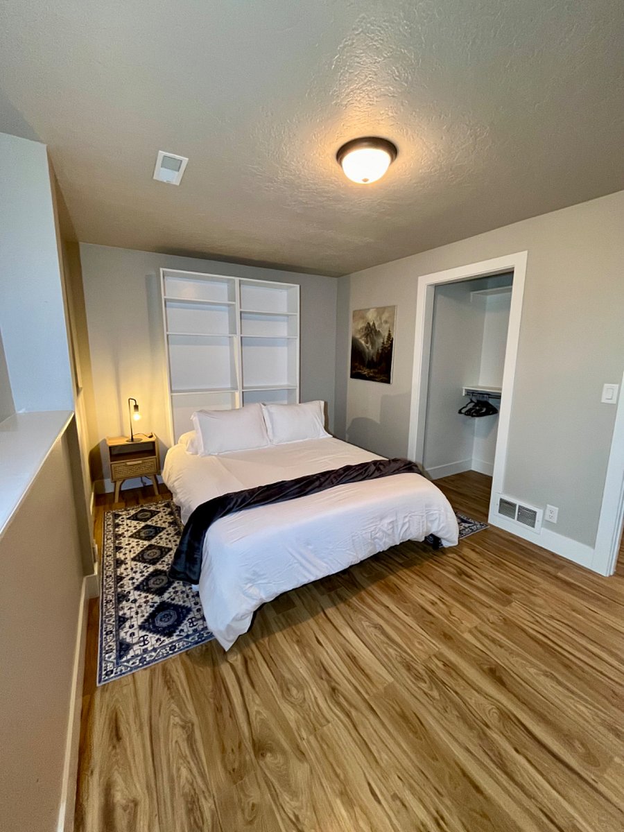 Furnished Finder property 717551_2 photo 6