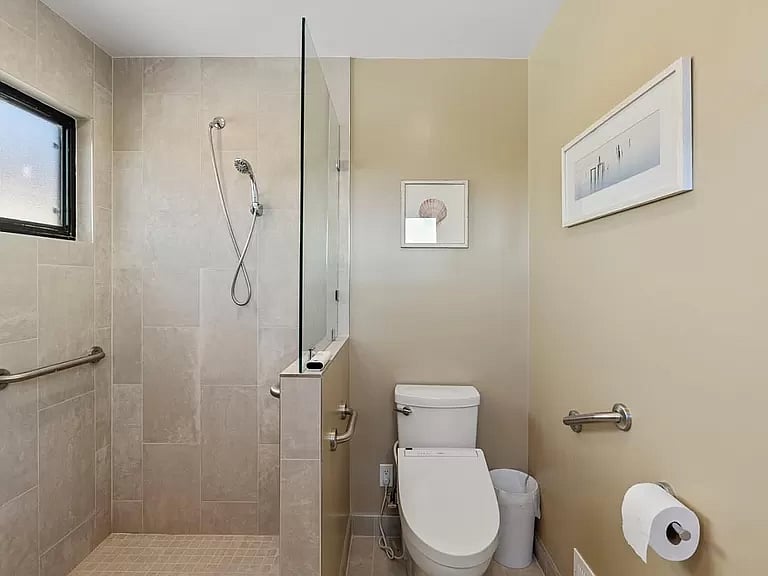 Furnished Finder property 717560_1 photo 3