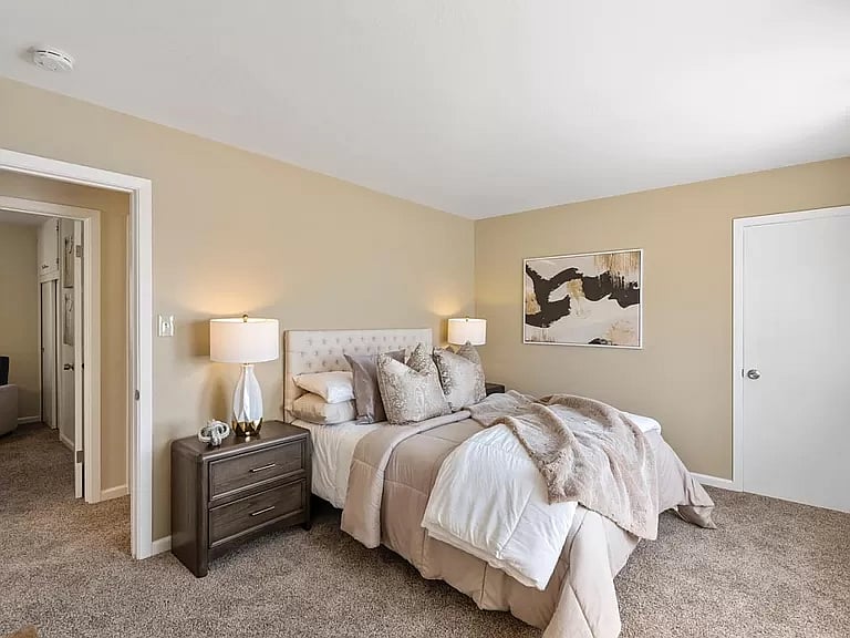 Furnished Finder property 717560_1 photo 6