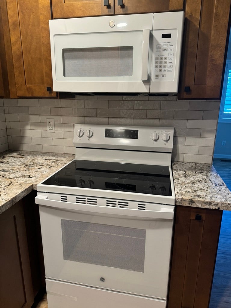 Furnished Finder property 717581_1 photo 5