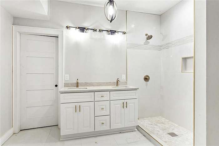 Furnished Finder property 717608_1 photo 7