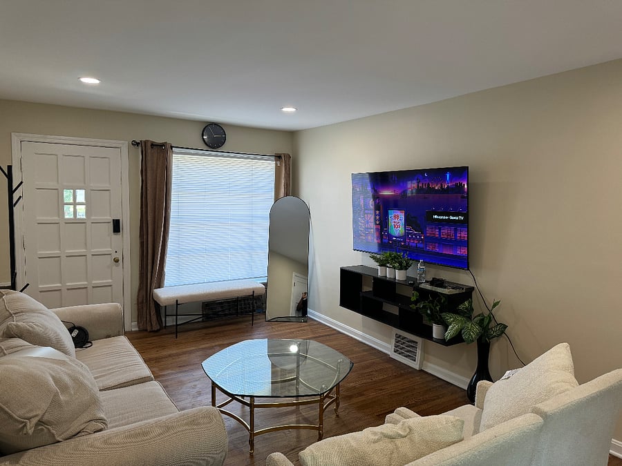 Furnished Finder property 717624_1 photo 3