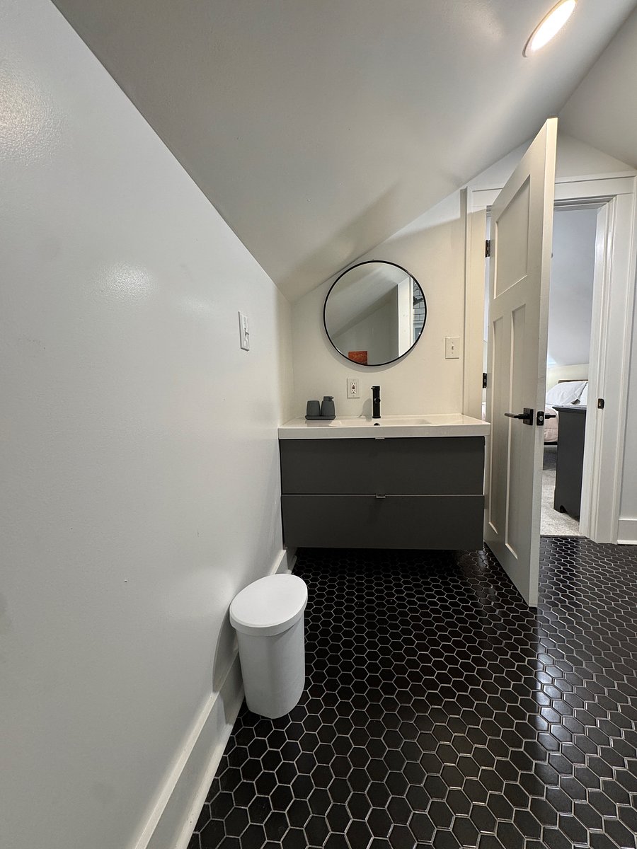 Furnished Finder property 717624_1 photo 8