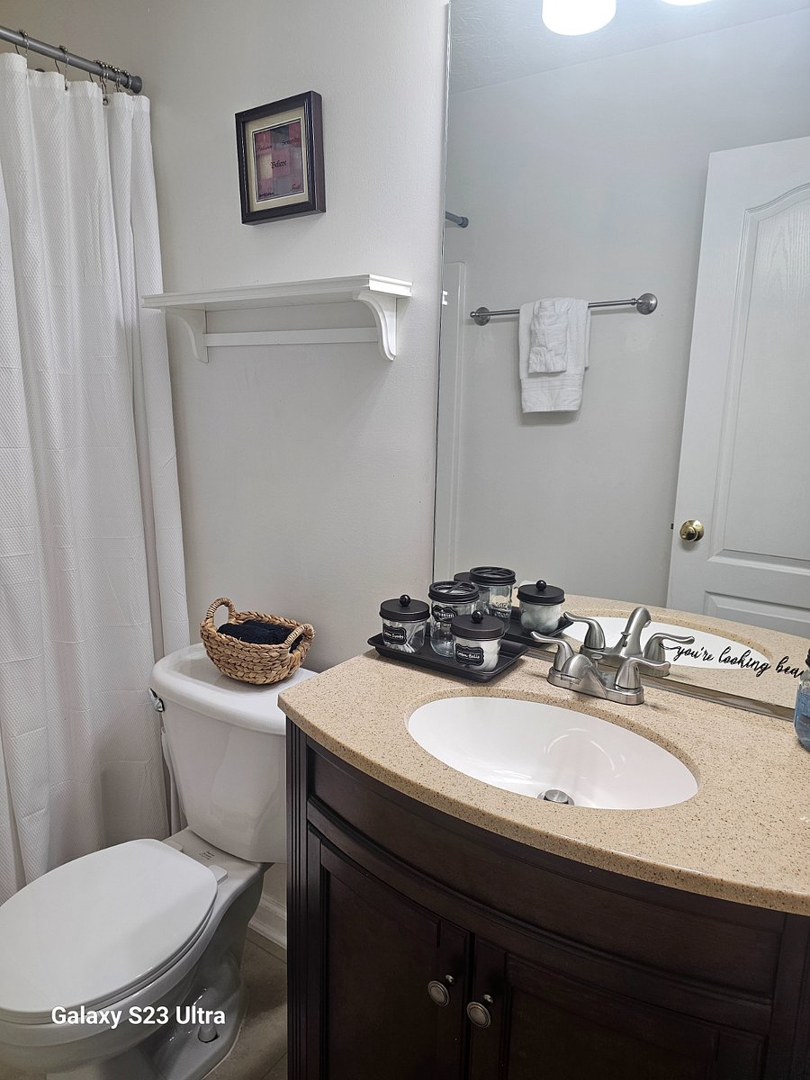 Furnished Finder property 717630_1 photo 17