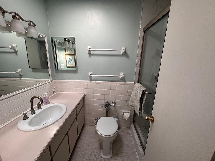 Furnished Finder property 717700_1 photo 9