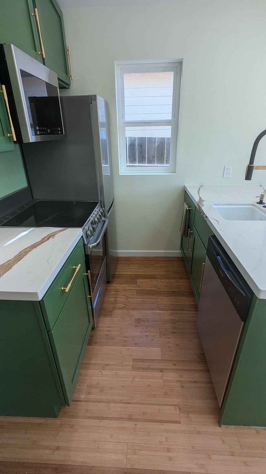 Furnished Finder property 717714_1 photo 3