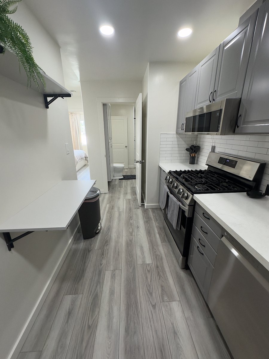 Furnished Finder property 717750_1 photo 9