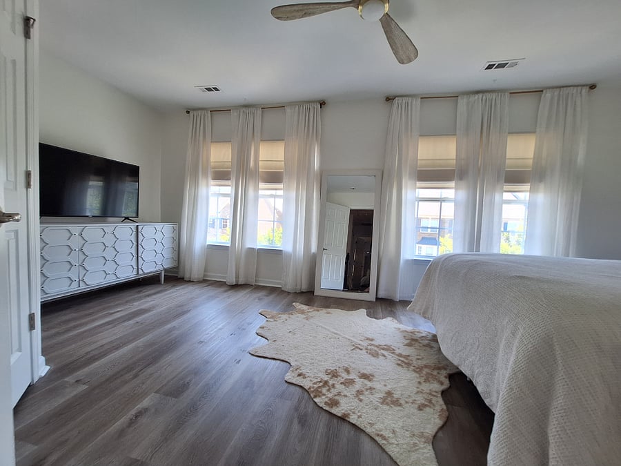 Guest Bedroom with Queen Bed