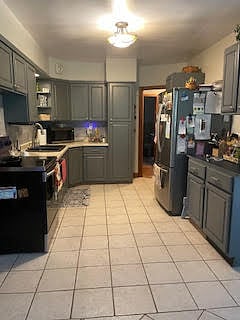Furnished Finder property 717762_1 photo 3