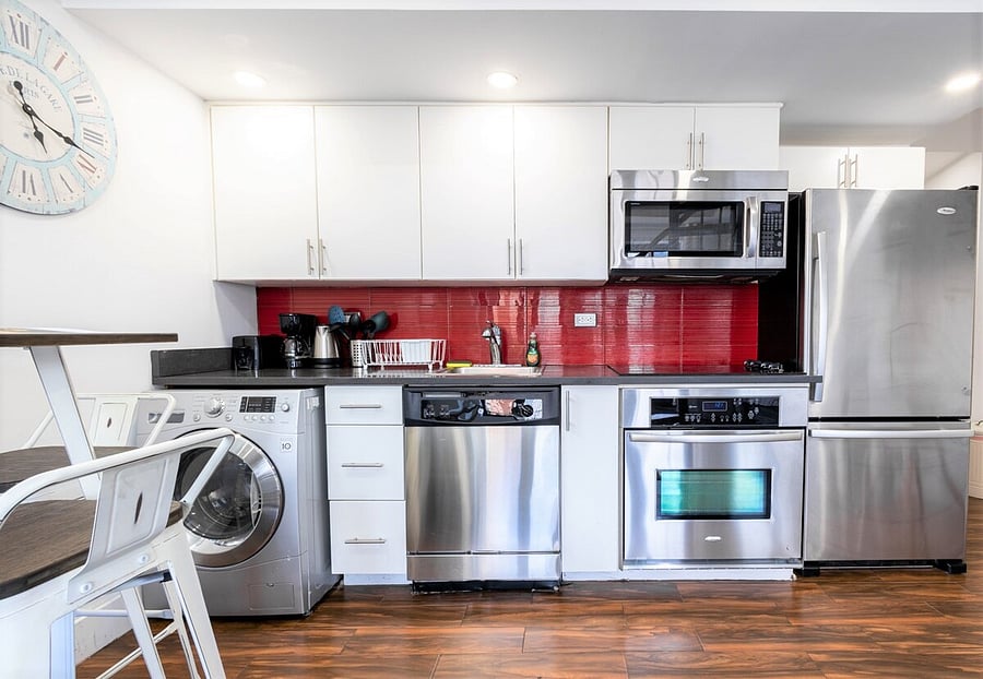 Furnished Finder property 717764_10 photo 4
