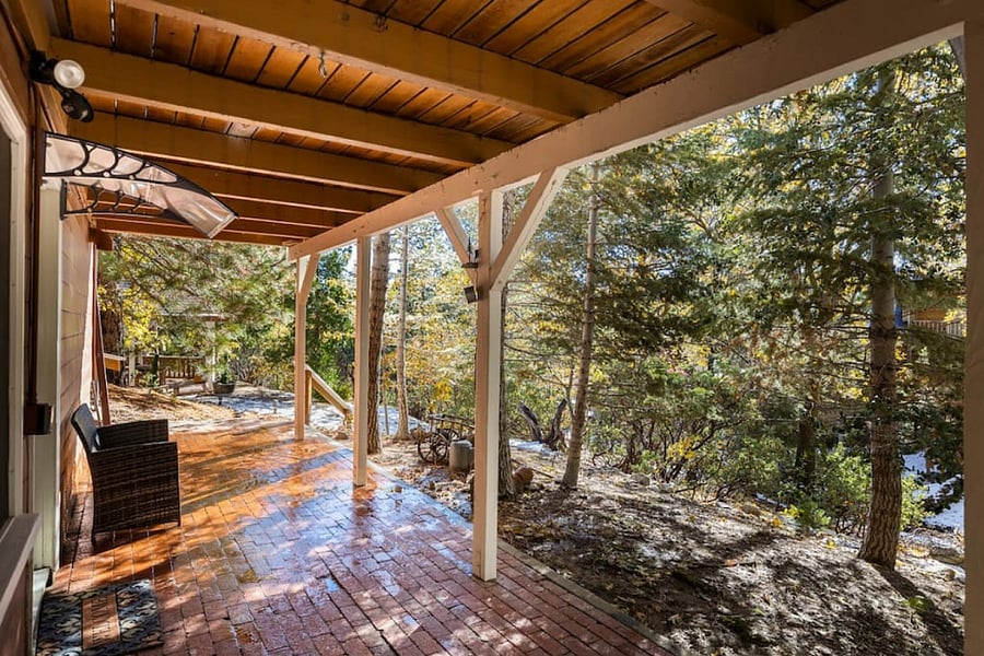 Beautiful outside space to be one with nature