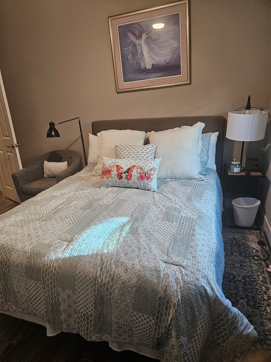 Furnished Finder property 717883_1 photo 3
