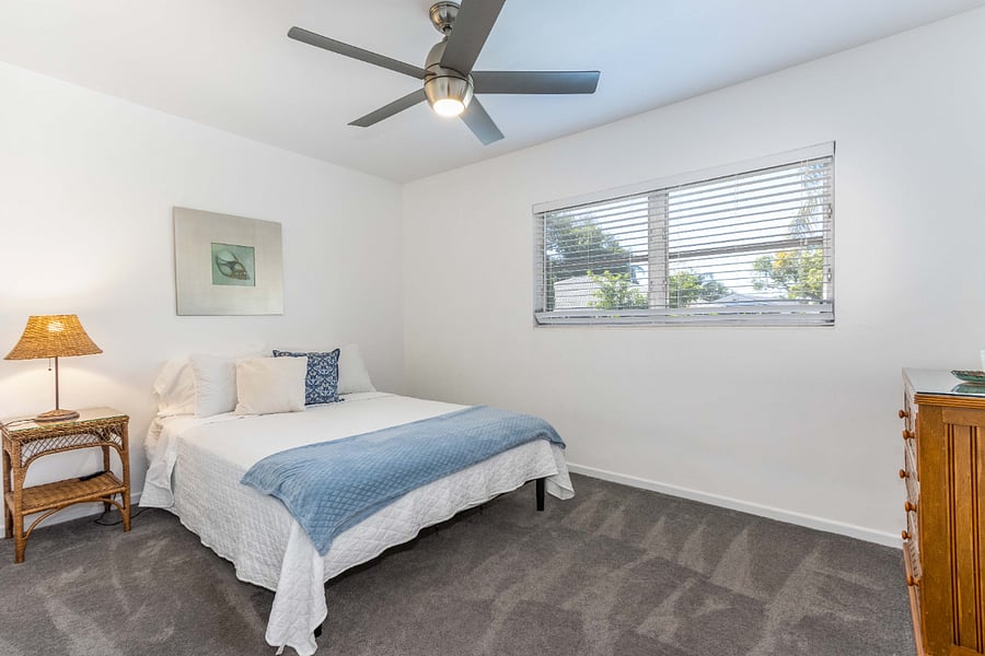 Bedroom with queen bed