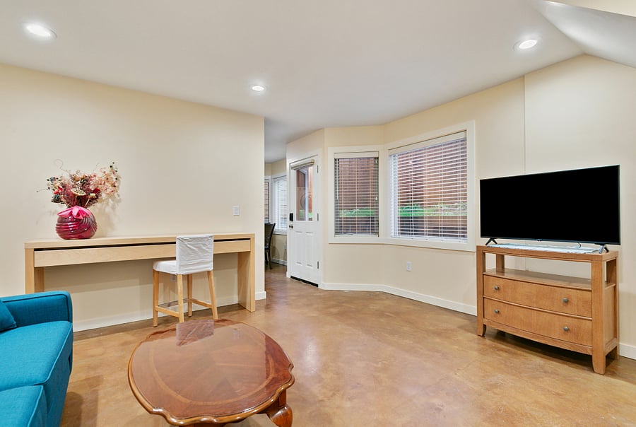 Furnished Finder property 717925_1 photo 17
