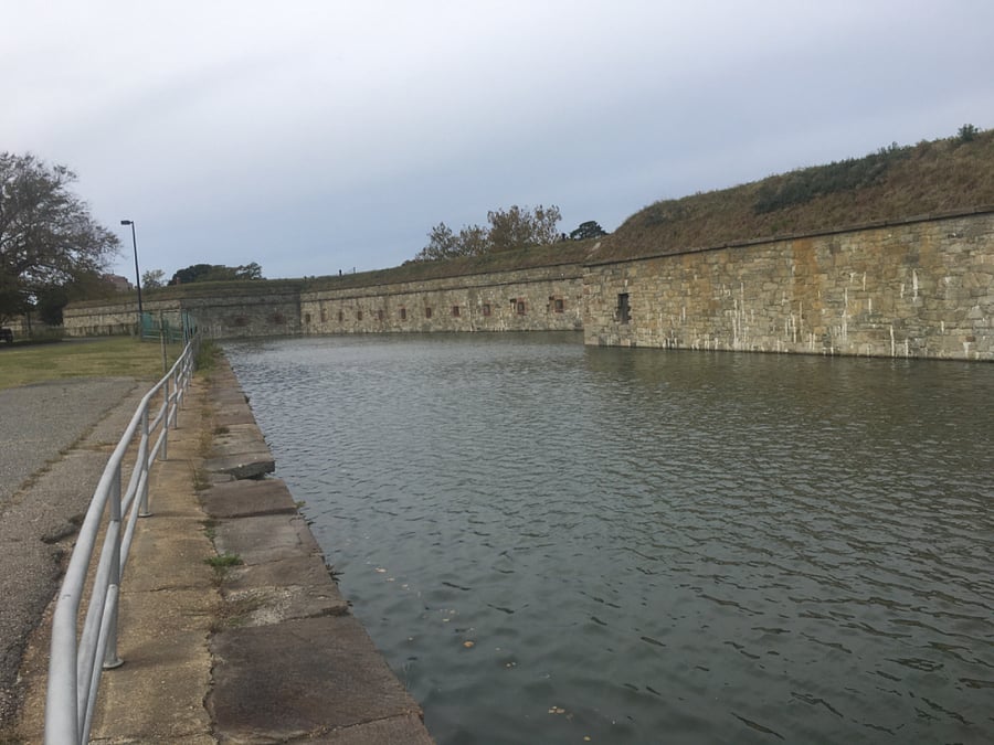 Historic Fort Monroe 3 minutes Away