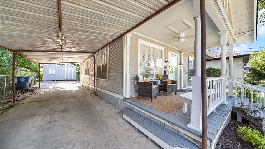 Large driveway and front porch for morning coffee 