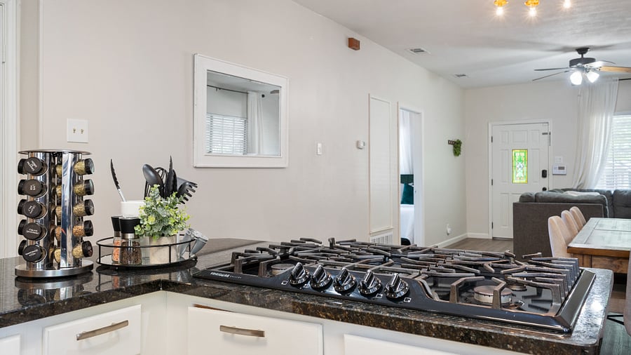 Furnished Finder property 717947_1 photo 12