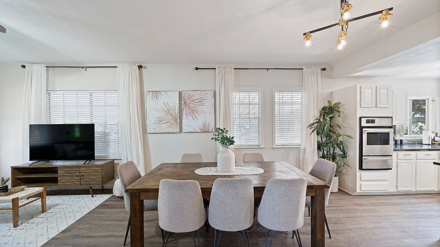 Dining room with seating for 8 