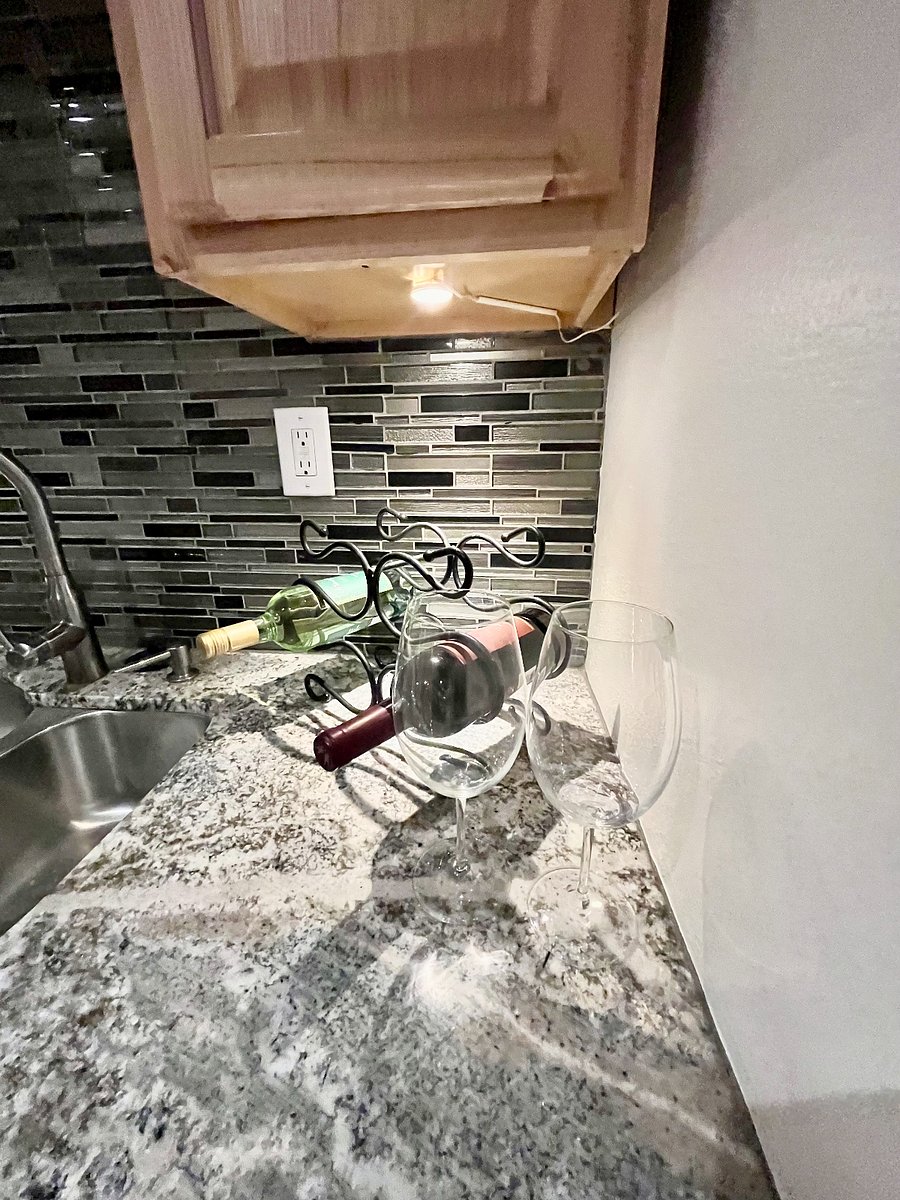 Furnished Finder property 717998_1 photo 8