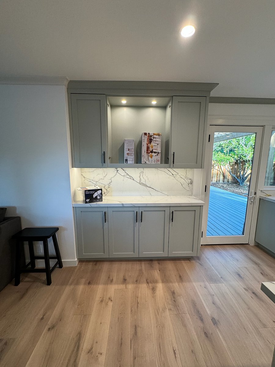 Furnished Finder property 718018_1 photo 9