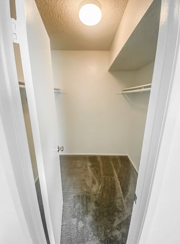 Furnished Finder property 718019_2 photo 6