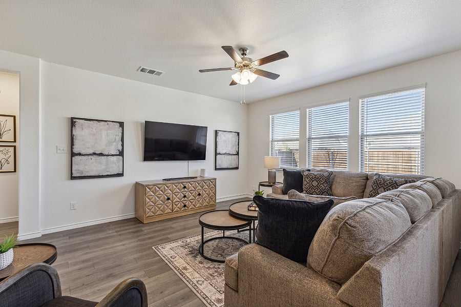 Furnished Finder property 718081_1 photo 3
