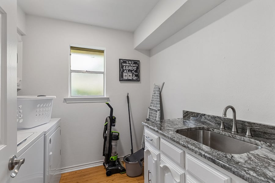 Furnished Finder property 718087_1 photo 22
