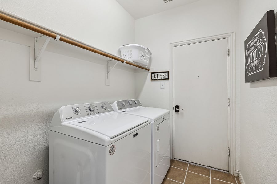 Furnished Finder property 718088_1 photo 6
