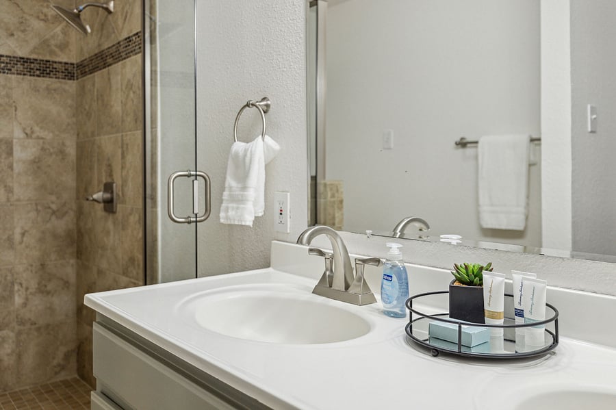 Furnished Finder property 718097_1 photo 17