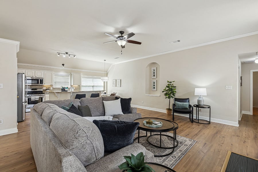 Furnished Finder property 718106_1 photo 3