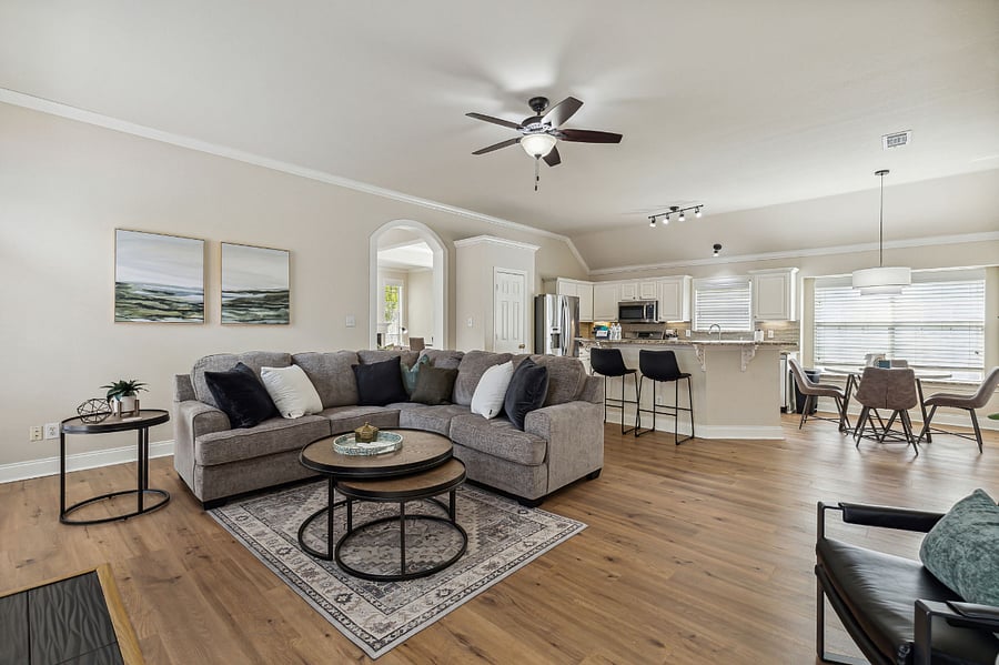 Furnished Finder property 718106_1 photo 4