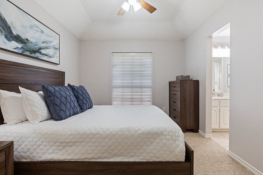 Furnished Finder property 718110_1 photo 13