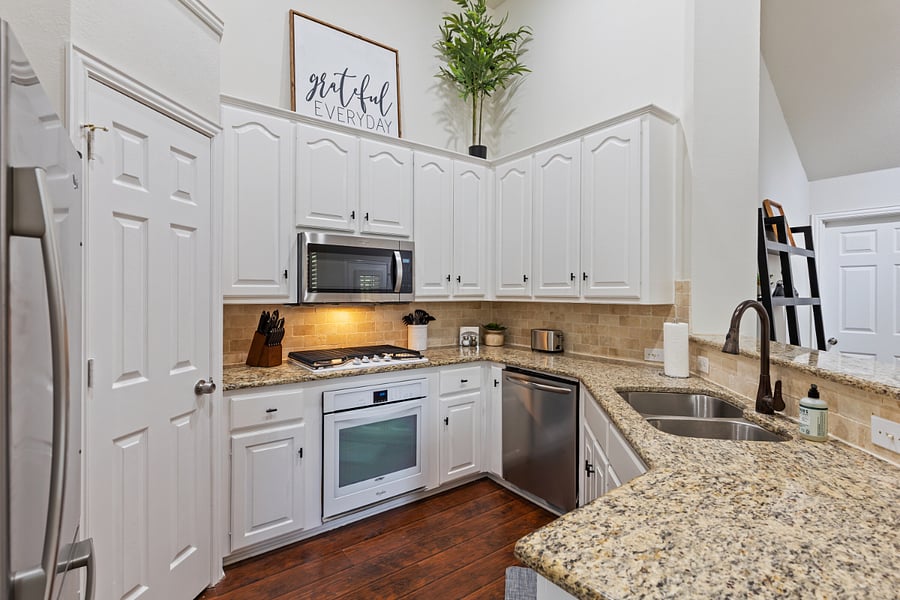 Furnished Finder property 718111_1 photo 9