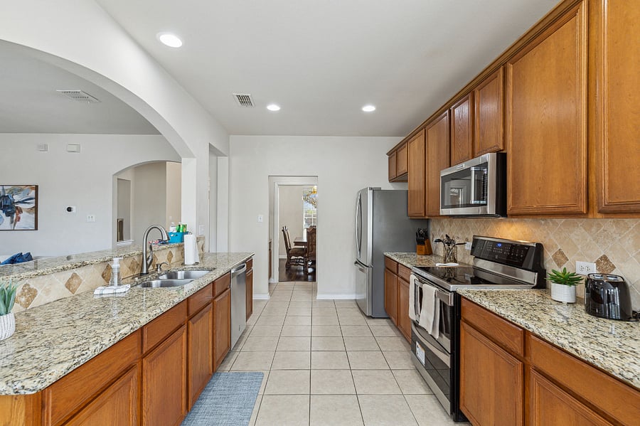 Furnished Finder property 718112_1 photo 9